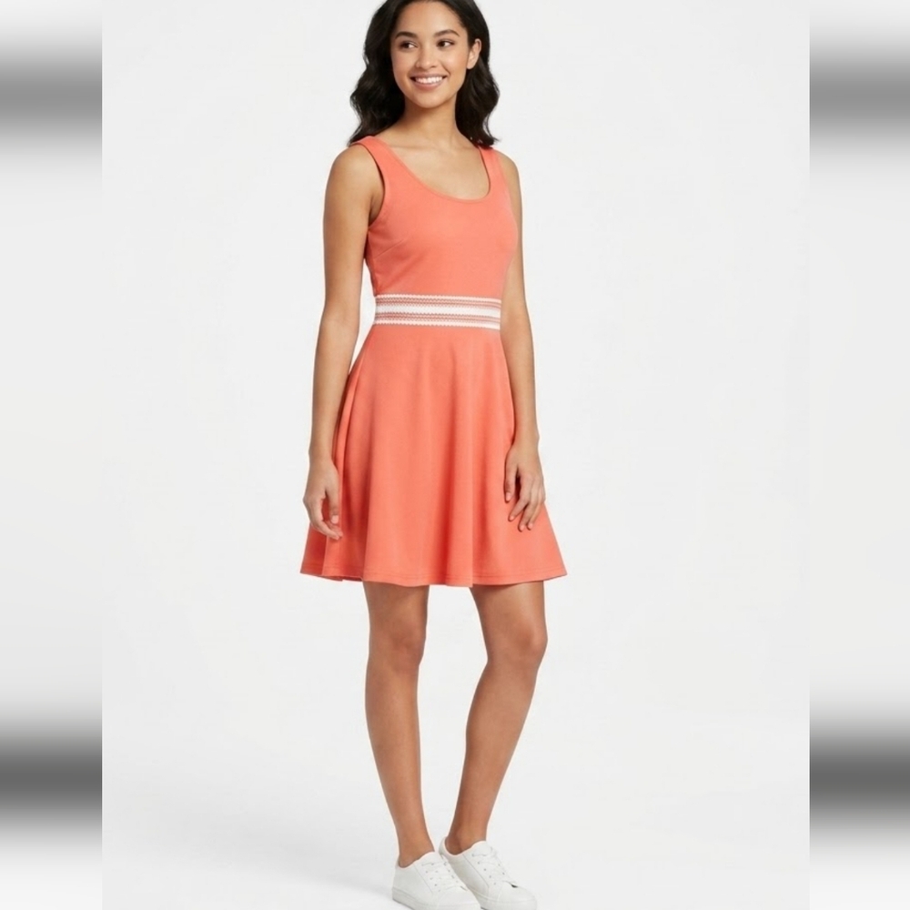jon & anna Coral Peach Fit & Flare A-Line Dress White Crochet Trim Medium NWT